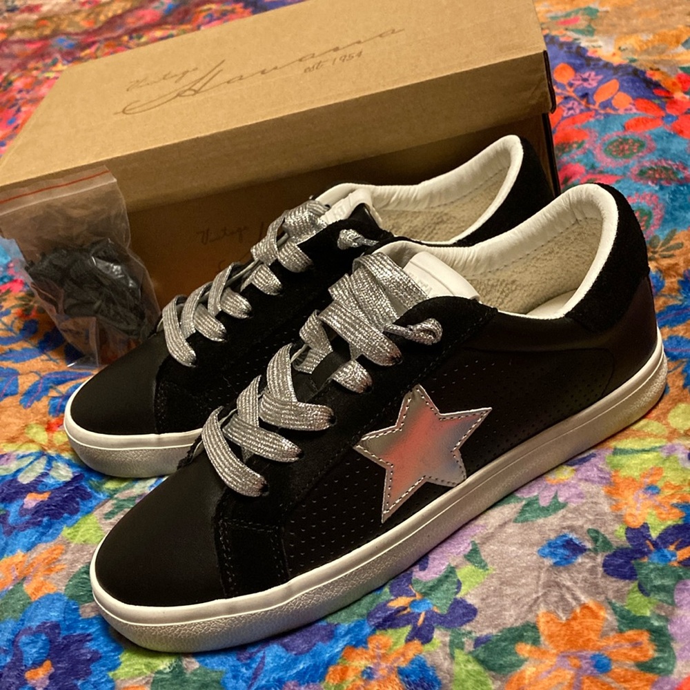 *LIKE NEW* Women’s Vintage Havana Gadol size 8.5